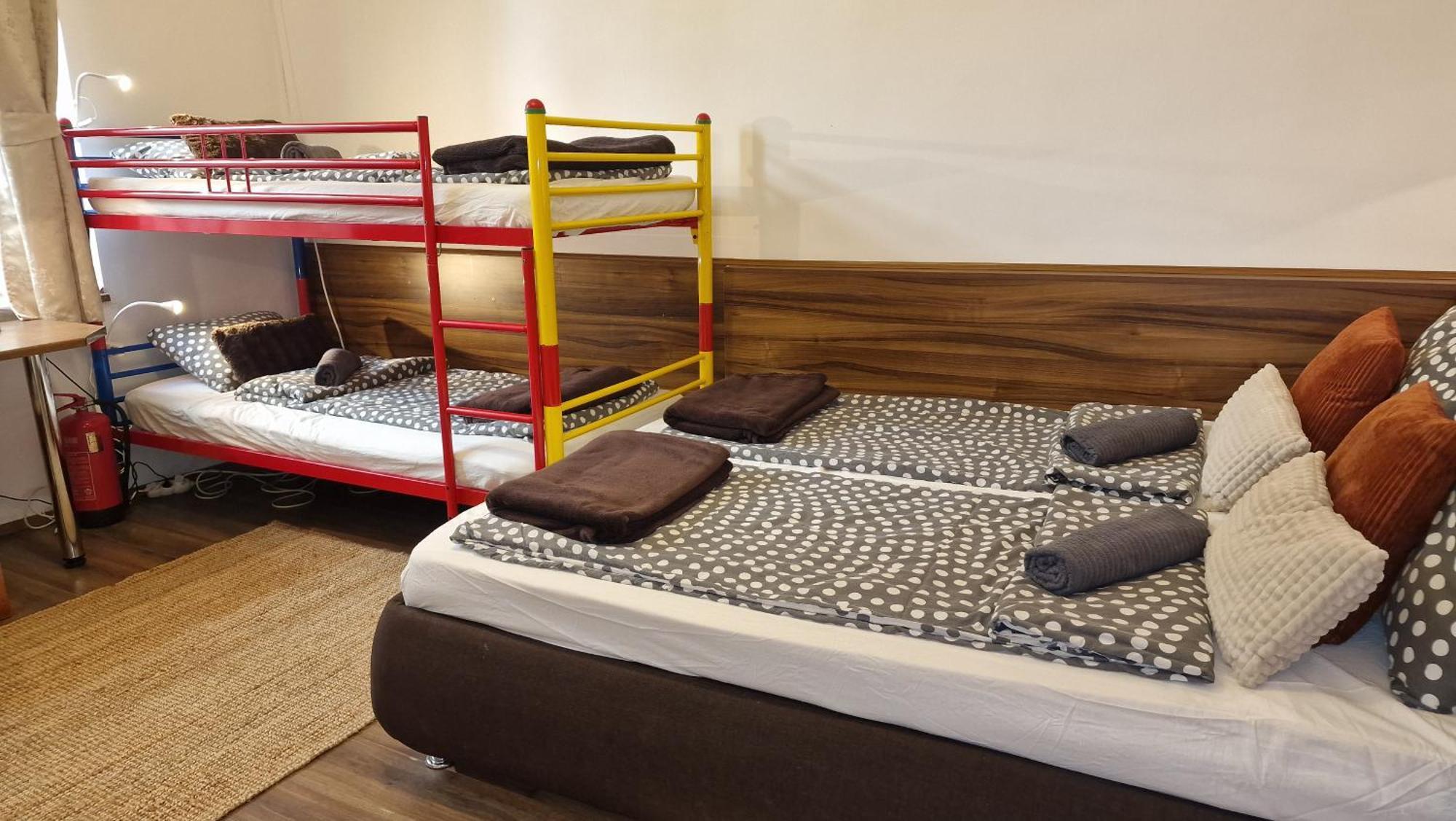 Dombóvári Way Apartman * Budapest